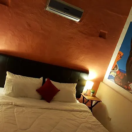 Palenque Casa 3*