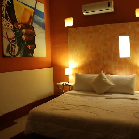 Palenque Casa 3*
